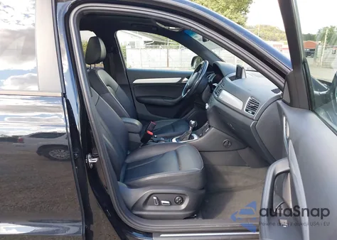 2018 Audi Q3 2.0T Premium/2.0T Sport Premium из США, поврежденный, VIN WA1ECCFS3JR033489